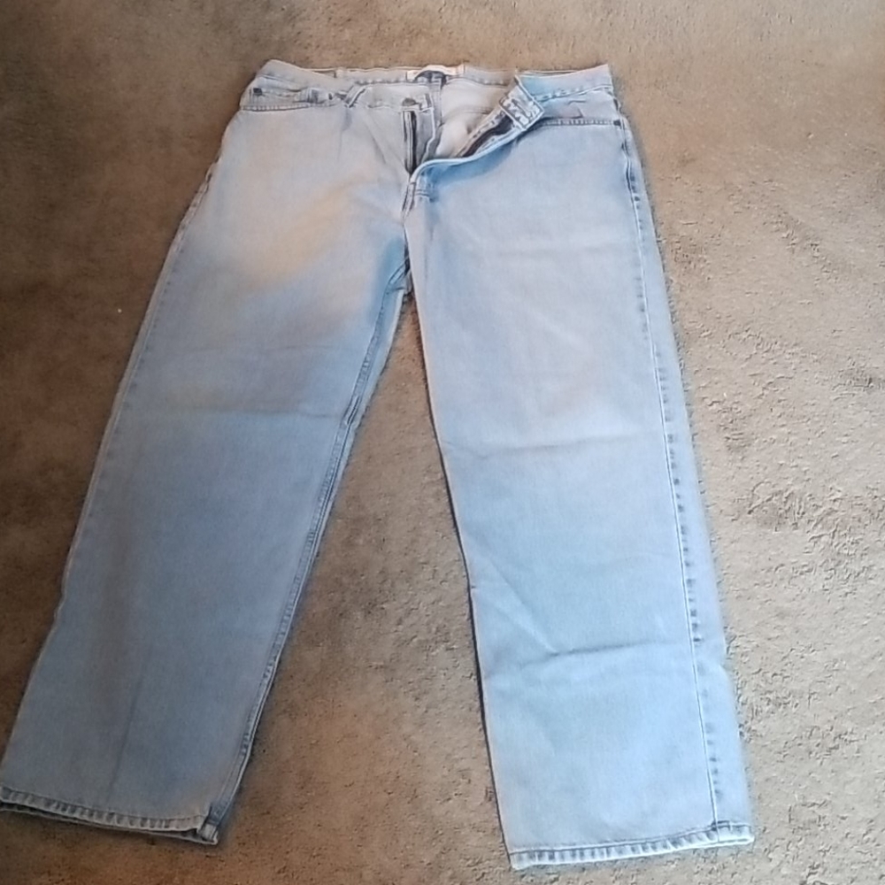 Men's Levi 550's size 40/34